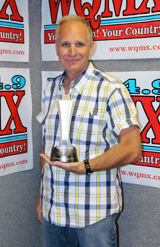 10003749_10205689579950250_599607013505221836_o